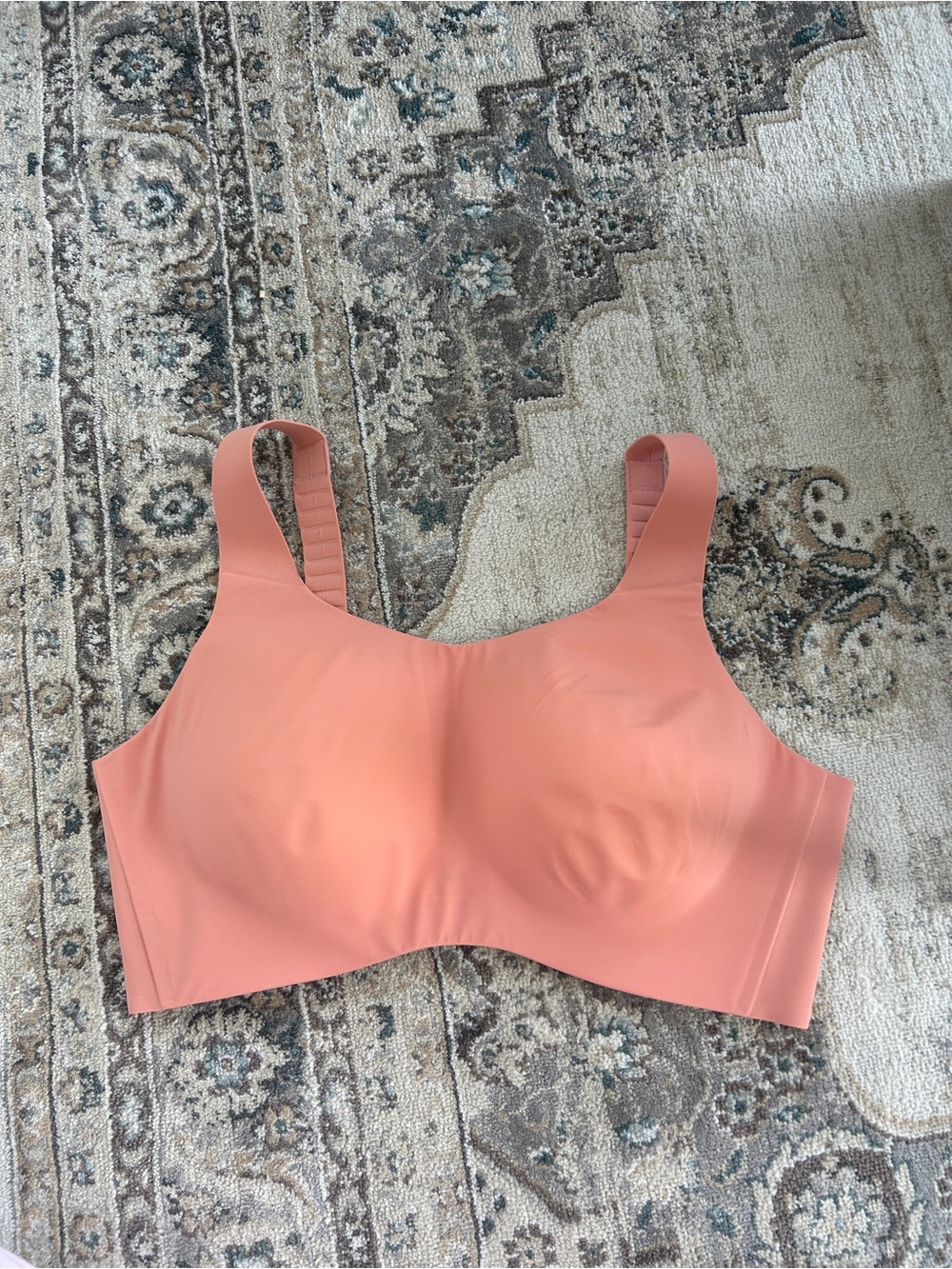 knix Wireless Seamless Bra in Coral (7+ | 33-34.75 E and F or 31-32.75 F)